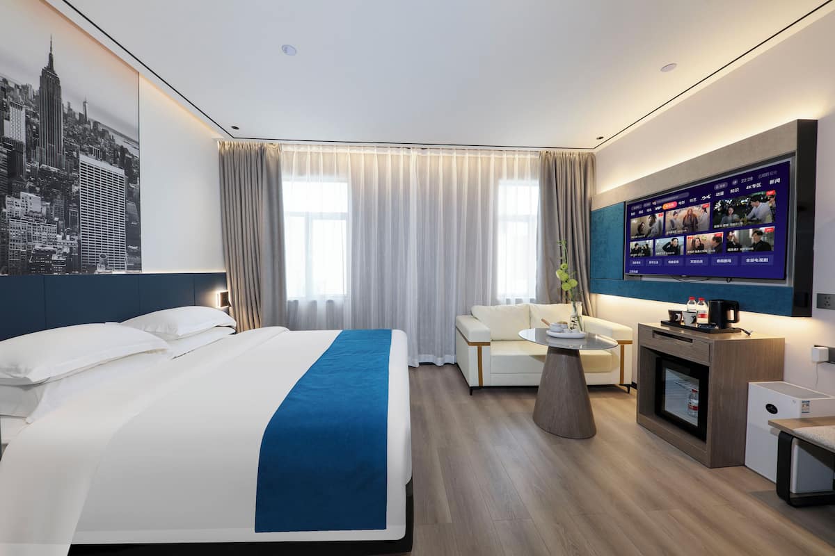 Superior Single Room
