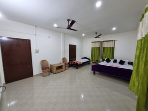 Chambre Familiale, vue ville