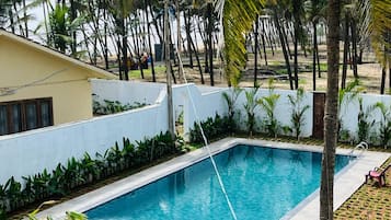 Piscina all'aperto