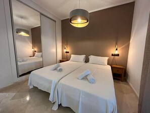 2 Schlafzimmer, Bügeleisen/Bügelbrett, WLAN, Bettwäsche