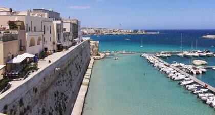 VILLETTA AL MARE   OTRANTO