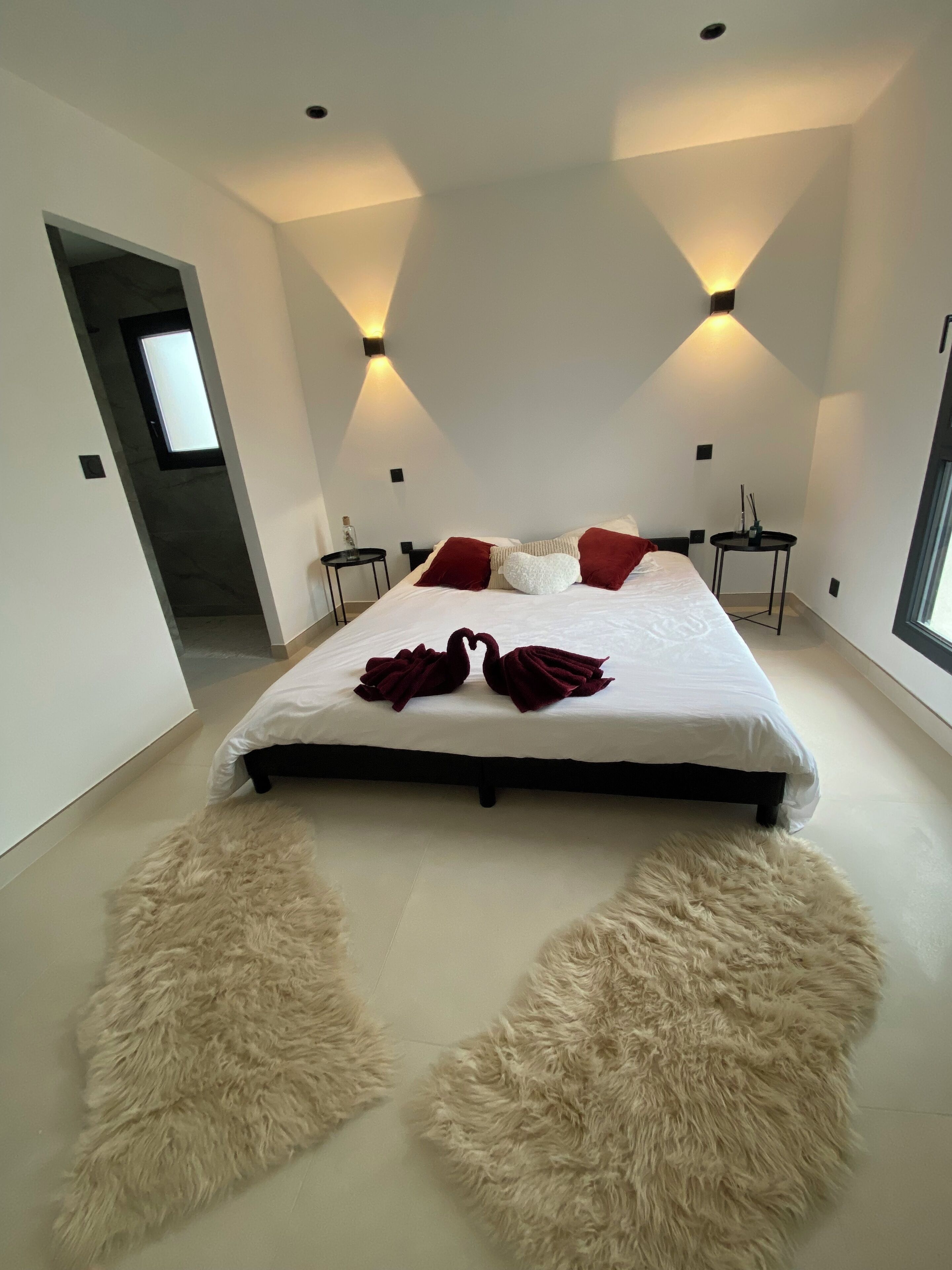 3 chambres, Wi-Fi gratuit, draps fournis