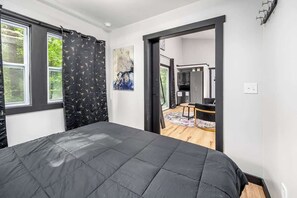 2 bedrooms, WiFi, bed sheets - Unique Treehouses in Nature, Hot Tub & Fireplace (Pittsboro)