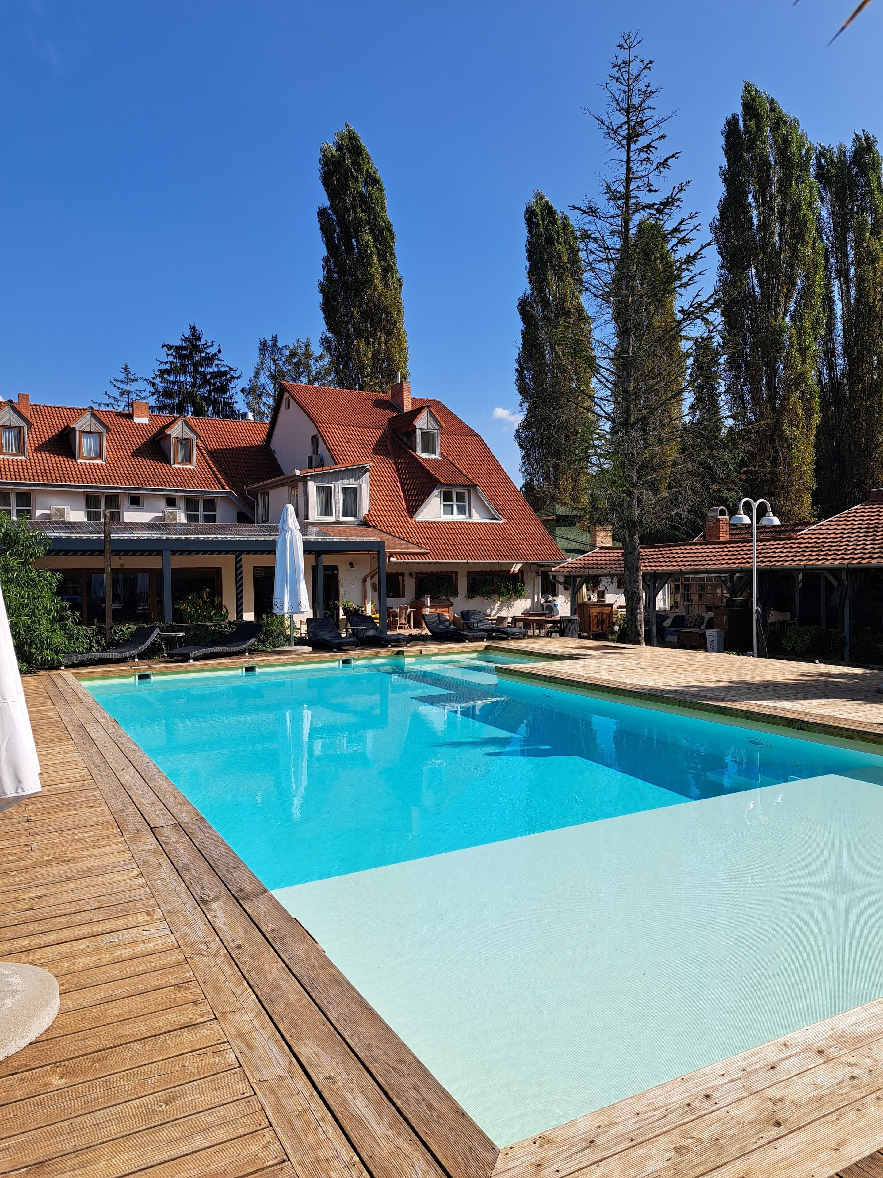 Seasonal outdoor pool
