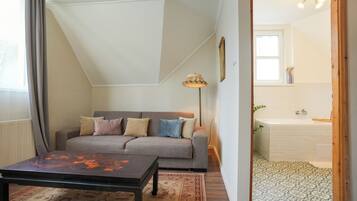 Quadrupla Superior | Wi-Fi gratuito, lenzuola