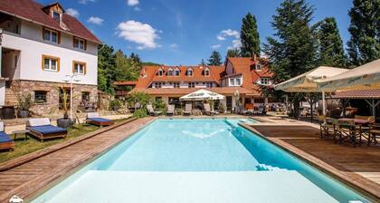 NomĂĄd Hotel & Glamping