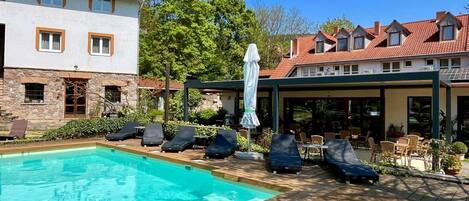 Seasonal outdoor pool