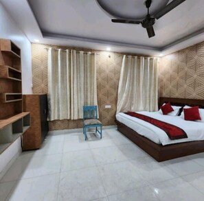 Kamar Double Deluks | Kedap suara, Wi-Fi gratis, dan seprai linen