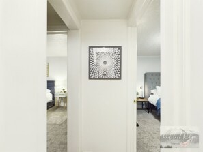 3 bedrooms, iron/ironing board, WiFi (free), bed sheets - NEW OSU Reser Stadium Glamour- KING BEDS (Corvallis)