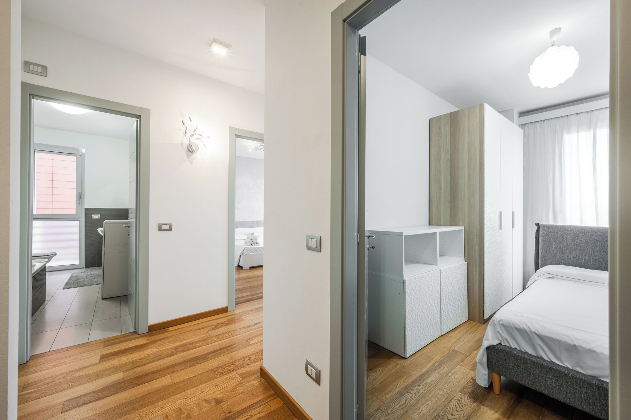 Apartment, Balkon, Stadtblick | 2 Schlafzimmer, Bügeleisen/Bügelbrett, kostenloses WLAN