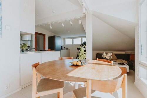 Seaview Loft w/ Private Balcony & Sauna