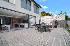 Hus