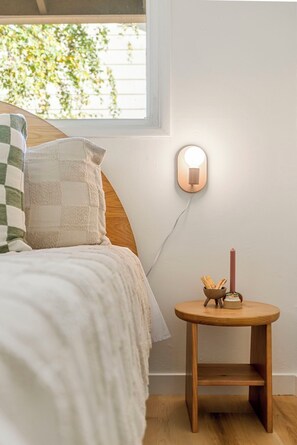 2 bedrooms, iron/ironing board, free WiFi, bed sheets - The Chic Retreat - Nestled in Cedar Mill (Portland)