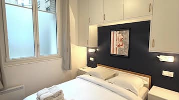 2 bedrooms, iron/ironing board, travel crib, WiFi