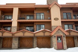 Exterior detail - Ski-In / Ski-Out! Hot Tub! New Listing! Garage! (Mt. Crested Butte)