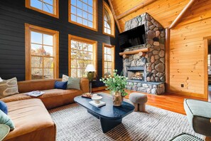 TV, fireplace, offices