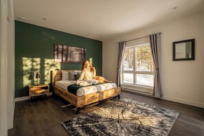 4 habitaciones, escritorio, wifi y ropa de cama