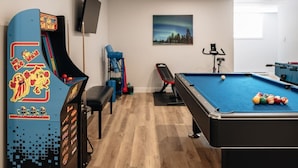 Spielezimmer