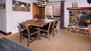 Unclassified image, 3 of 27, button - The Evergreen. Hot tub, grill, walk to slopes. (Crested Butte)
