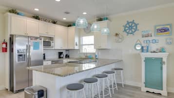 Casa (2 Bedrooms) | Interior