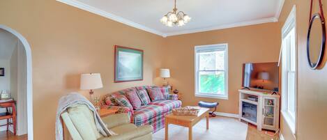 House (3 Bedrooms) | Front of property