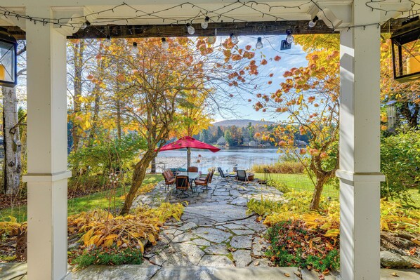 House (3 Bedrooms) | Interior - Lakefront Family Home w/ Dock in Newport! (Newport)