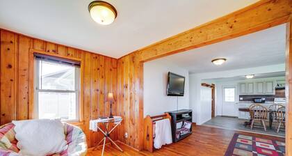 Private Patios & Sunset Views: Francesville Home