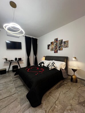1 habitación, wifi y ropa de cama