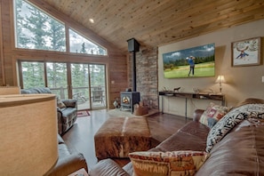 TV connectée, cheminée