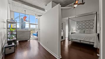 1 bedroom, iron/ironing board, free WiFi, bed sheets