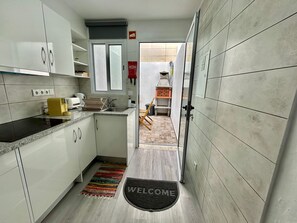 Microwave, oven, stovetop