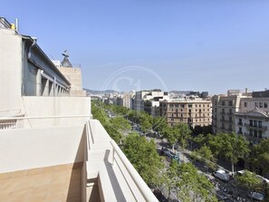 Property grounds - Paseo de Gracia Apartment (Barcelona)