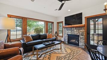 TV connectée, cheminée