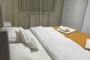 1 Schlafzimmer, Bügeleisen/Bügelbrett, kostenloses WLAN, Bettwäsche