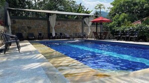 Pool - Hotel room in Anapoima, Colombia 2 (Anapoima)