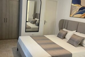 1 bedroom, iron/ironing board, free WiFi, bed sheets