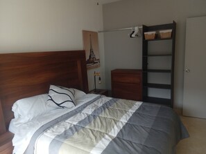 2 bedrooms, WiFi, bed sheets