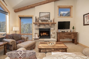 House, 3 Bedrooms | Living area - Antler At Lakota 407 3 Bedroom Home (Winter Park)