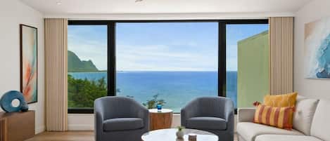 Condo, 2 quartos | Área de estar | Smart TV