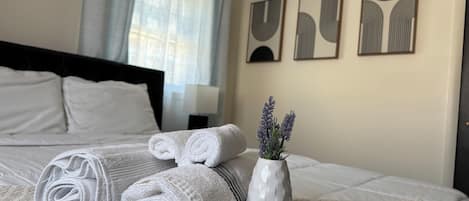 1 bedroom, WiFi, bed sheets