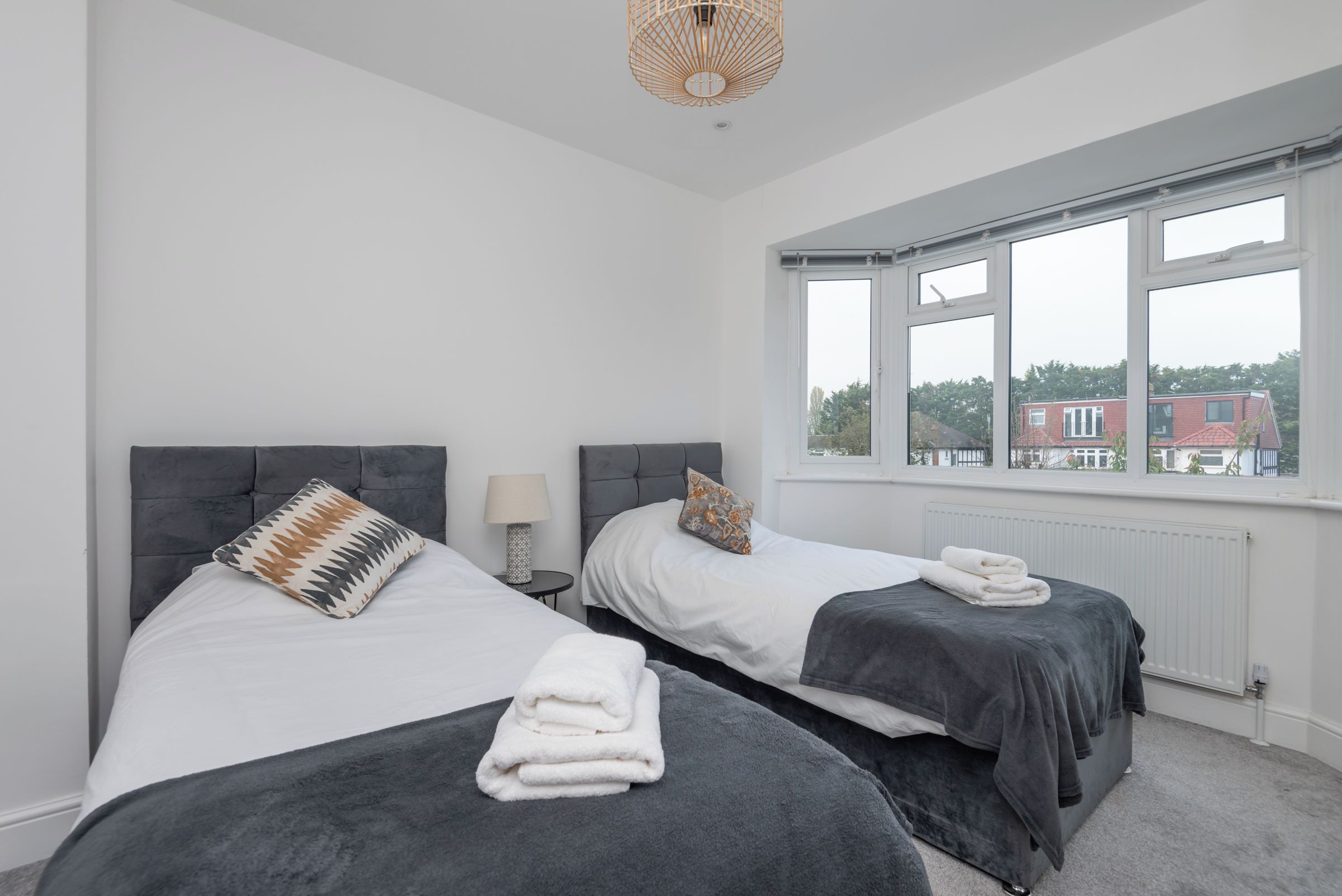3 bedrooms, iron/ironing board, Internet, bed sheets