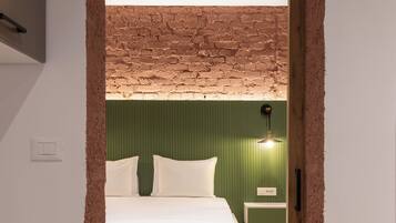 Standard Apartment 103, Non Smoking | Bathroom