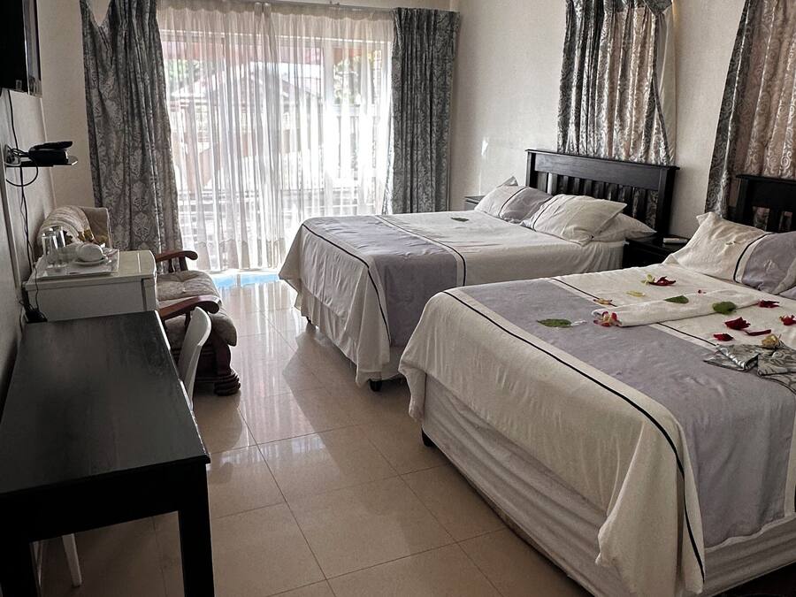 Desk, laptop workspace, free WiFi