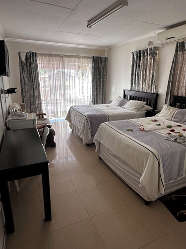 Mosele wa Pula Guesthouse 