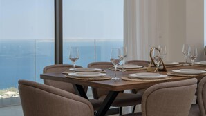 House | 4 bedrooms - Luxury Villa Vie (Malevizi)
