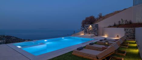 4 bedrooms