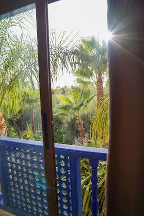 Deluxe Room, Garden View | Garden view