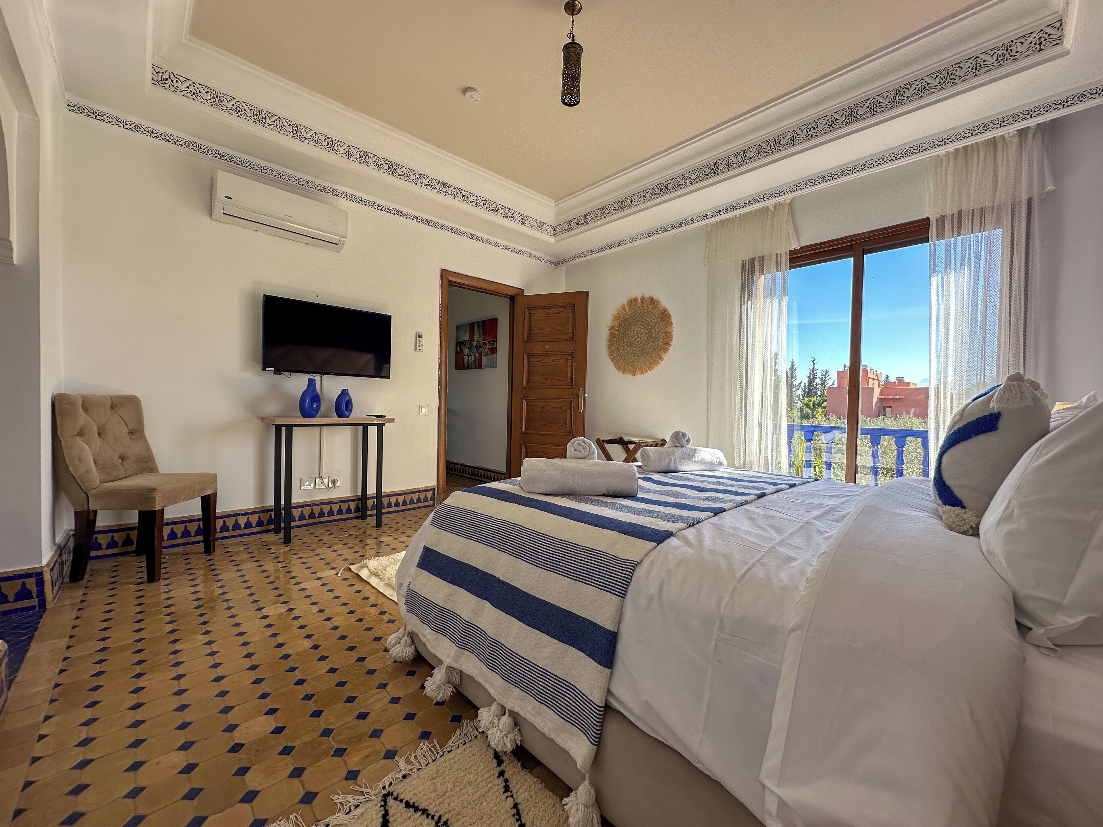 Photo - Palais Volteras