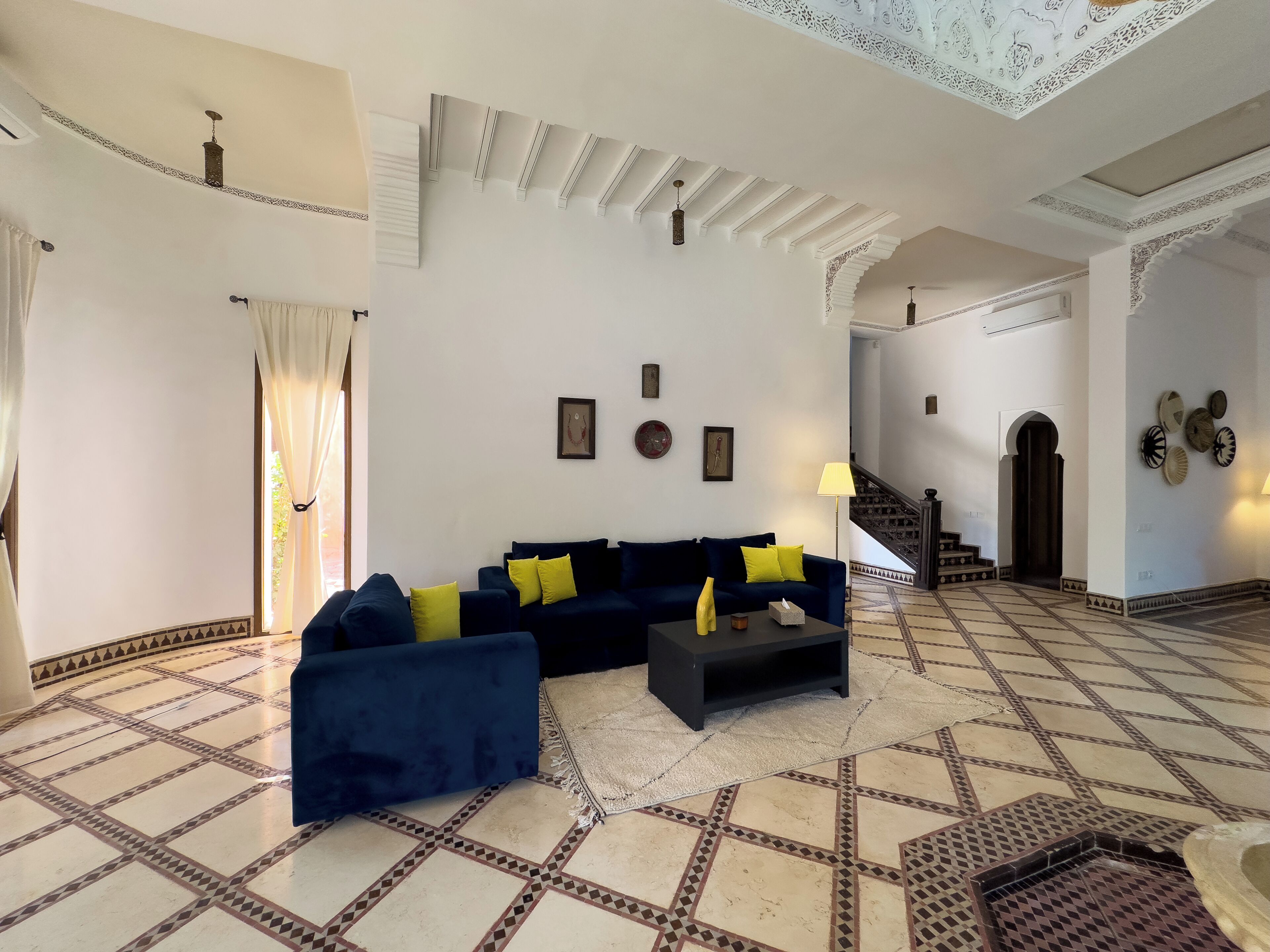 Photo - Palais Volteras