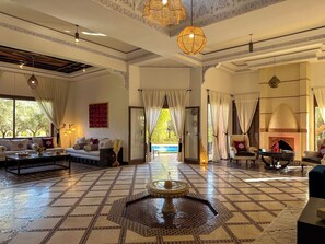 Traditional House, Mountain View | Living area | 42-inch LED TV with satellite channels - Palais Volteras (Marrakech)